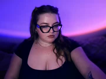Pinkmercedes33 November 22, 2025 Chaturbate stream image
