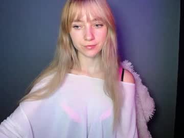 Luciacam20 November 22, 2025 Chaturbate stream image