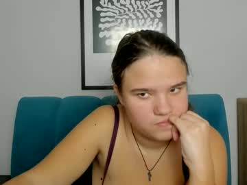 Adelecruzz November 22, 2025 Chaturbate stream image