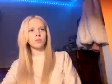 Mamieengstrom November 23, 2025 Chaturbate stream image