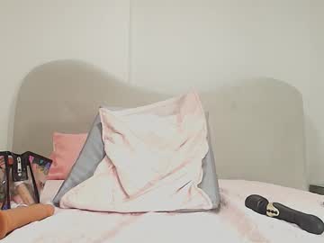 Kira_Mackenzie November 23, 2025 Chaturbate stream image