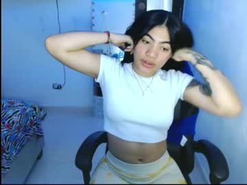 Caylinn19 November 23, 2025 Chaturbate stream image