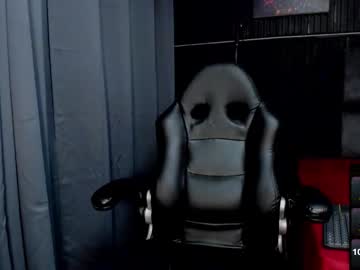 Zhoestrong November 23, 2025 Chaturbate stream image