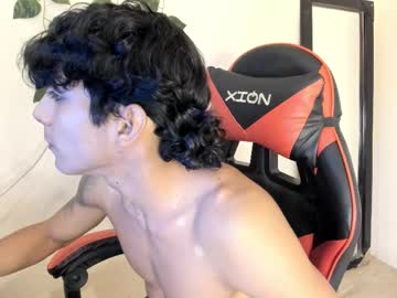 Axel_Rosse2 November 23, 2025 Chaturbate stream image