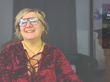 Marta_Wils November 24, 2025 Chaturbate stream image