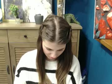 Tiny_Felicity November 24, 2025 Chaturbate stream image