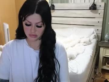 Julianaxxxrose stream photo from November 24, 2025