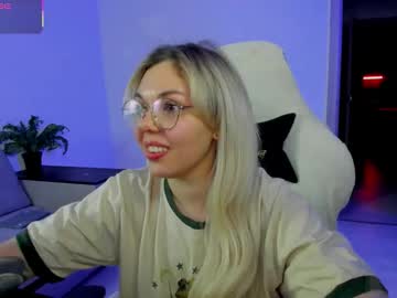 Hot_Babayaga November 24, 2025 Chaturbate stream image