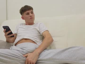 Reeves_Bae November 24, 2025 Chaturbate stream image