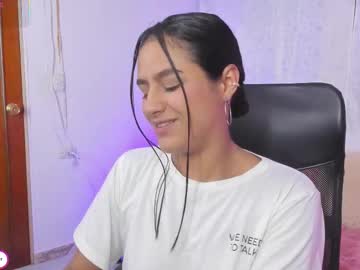 Sofiaxmiller stream photo from November 25, 2025