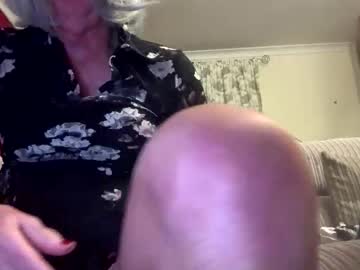 Chrissiebitch70744 November 25, 2025 Chaturbate stream image