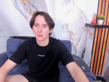 Aaron_Latinmen2 November 26, 2025 Chaturbate stream image