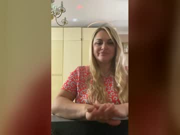 Selviana November 26, 2025 Chaturbate stream image