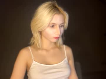 Leyasaolee November 26, 2025 Chaturbate stream image