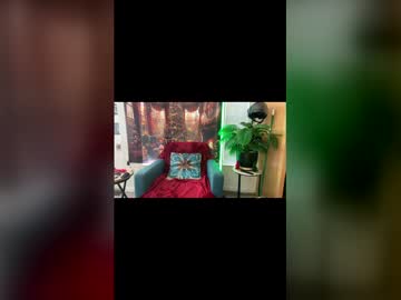 Milfymia73 November 26, 2025 Chaturbate stream image