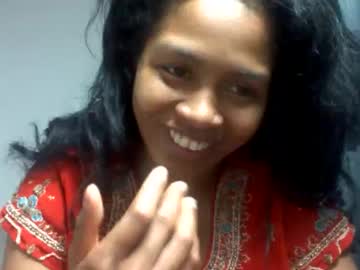 Sexylarra12 stream photo from November 28, 2025