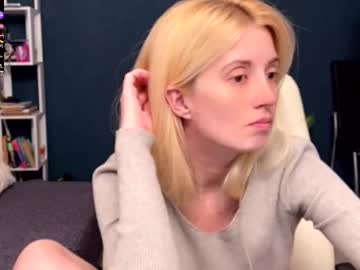 Super_Peach_Stream November 28, 2025 Chaturbate stream image
