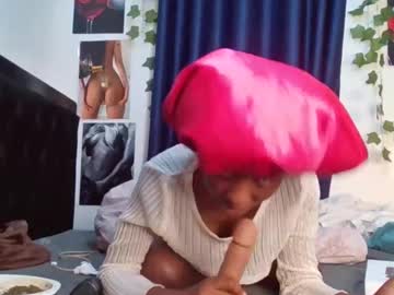 Creamy_Kitty5 November 28, 2025 Chaturbate stream image