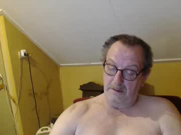 Destelp November 30, 2025 Chaturbate stream image