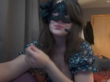 Missteriousbelle stream photo from November 30, 2025
