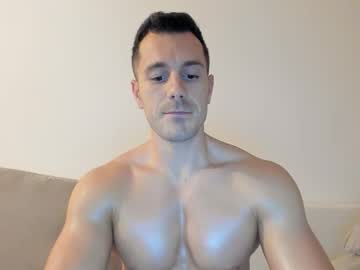 Roberto4ever November 30, 2025 Chaturbate stream image