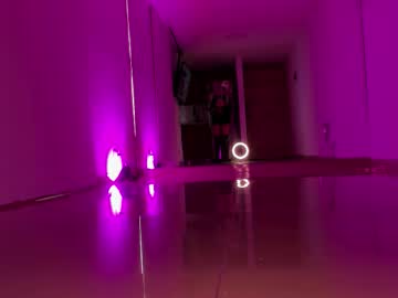 Luna_Marquez_ stream photo from November 30, 2025