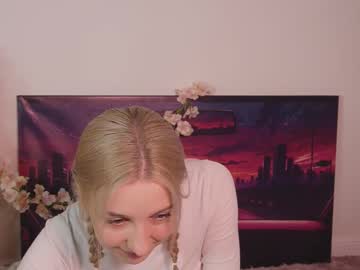 Moonliora November 30, 2025 Chaturbate stream image