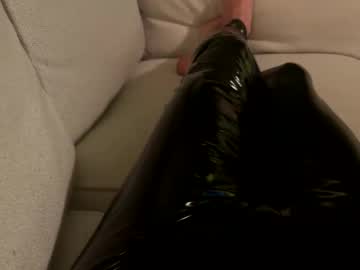 Liamleggings December 01, 2025 Chaturbate stream image