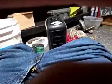 Gixxer8282 December 01, 2025 Chaturbate stream image