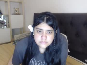 Aralynmielle December 01, 2025 Chaturbate stream image