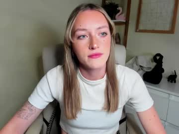 Evelynblond December 01, 2025 Chaturbate stream image