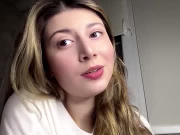 Gertudewinfough December 01, 2025 Chaturbate stream image