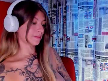 Emmaa_Hostt December 01, 2025 Chaturbate stream image