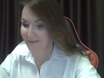 Taisialucky77 December 01, 2025 Chaturbate stream image