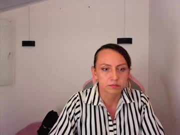 Ivonne_Ferrer__ December 02, 2025 Chaturbate stream image