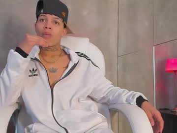 Renzo_Dogan December 02, 2025 Chaturbate stream image