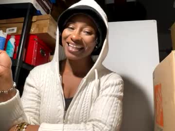 Wynterheat December 02, 2025 Chaturbate stream image