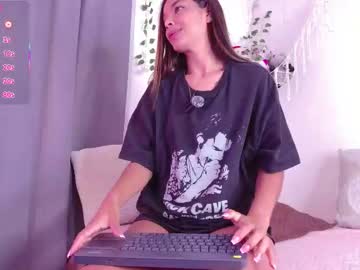 Nicolle_Swt December 02, 2025 Chaturbate stream image