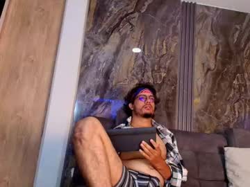 Enzodarkwood December 02, 2025 Chaturbate stream image