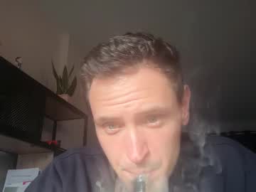 Fraisetagada359 December 02, 2025 Chaturbate stream image