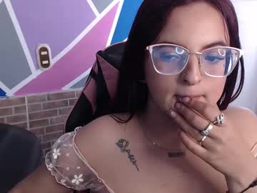 Liily_Sweet4 December 02, 2025 Chaturbate stream image