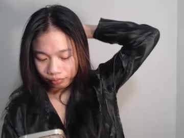 Urseductive_Llanaxx December 02, 2025 Chaturbate stream image