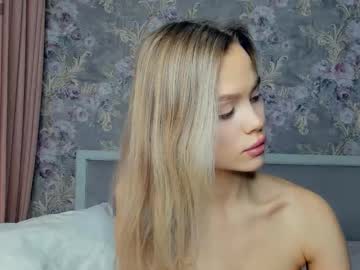 Elisiopilin December 03, 2025 Chaturbate stream image
