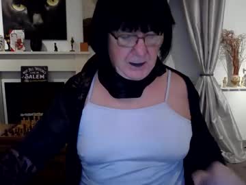 Trinity1011 December 03, 2025 Chaturbate stream image