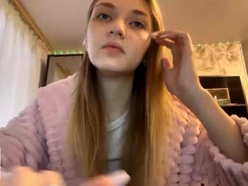 Janitamunerlyn December 03, 2025 Chaturbate stream image