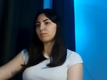 Crystabeckelhimer December 03, 2025 Chaturbate stream image