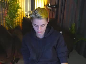 Roxyflames December 03, 2025 Chaturbate stream image