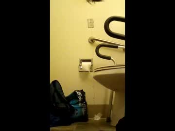 Fallsguyny December 03, 2025 Chaturbate stream image