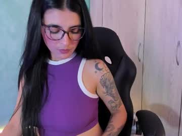 Cristalcerati__ December 03, 2025 Chaturbate stream image