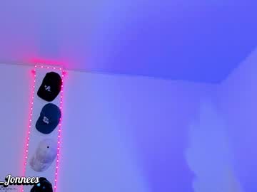 Tyler_Jonnes December 03, 2025 Chaturbate stream image